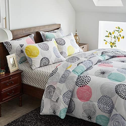 7 Pieces Comforter Sheet Set King Size Bed in a Bag - Colorful Dots