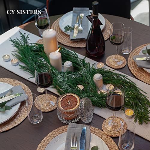 Round Woven Placemats Set of 4, Natural Water Hyacinth Place mats