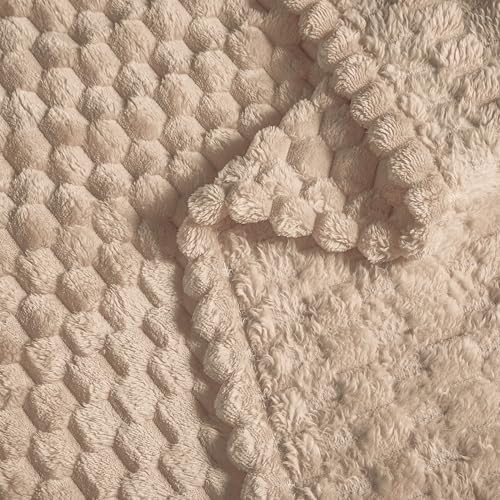 Vessia Flannel Fleece Throw Blanket(50x70 inch), 3D Jacquard Camel