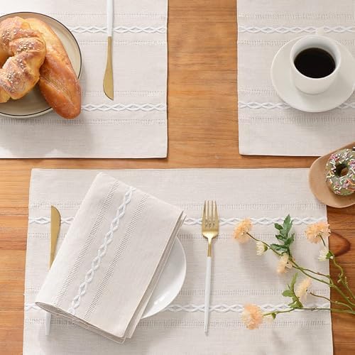 Daesar Dinner Placemats Set of 4, Rectangular Table Mat Weave Striped