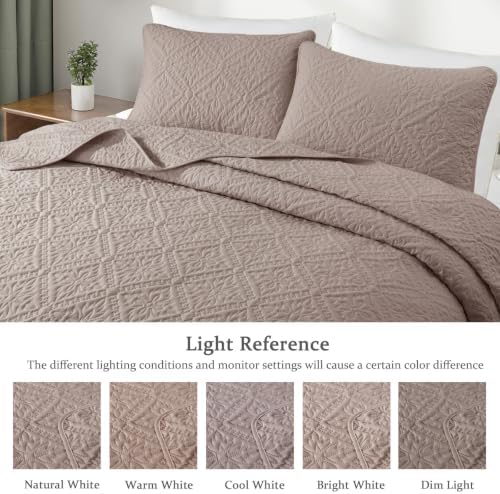 Exclusivo Mezcla King Quilt Set, Taupe