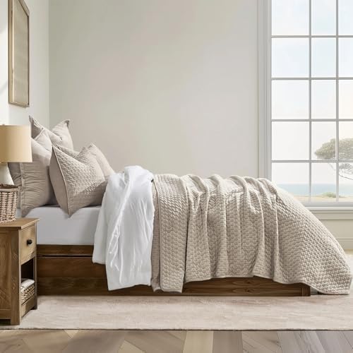 EverGrace Cross-Stitch Velvet Quilt Set, King Size, Light Taupe