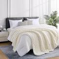 L'AGRATY Chunky Knit Throw Blanket for Couch, 50 x 70 Inches, Cream