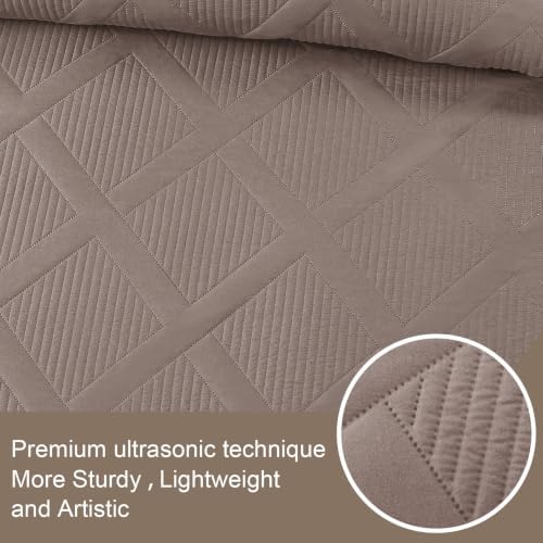 Exclusivo Mezcla 2-Piece Soft Twin Size Quilt Bedding Set, Taupe