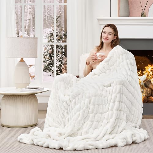 Touchat Ruched Rabbit Faux Fur Throw Blanket,Fluffy Soft Cozy,Cream