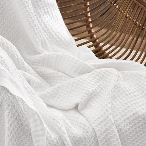 Bedsure Bundle of 1 Muslin Blanket King & 1 Cotton Waffle Blanket King