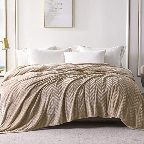 Whale Flotilla Flannel Fleece Fall Bed Blanket King Size, Champagne