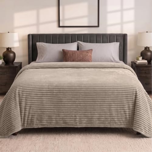 PAVILIA Soft Lightweight King Size Fleece Blanket for Bed, Taupe