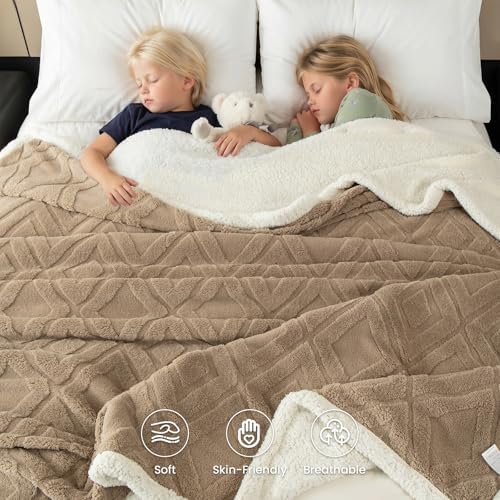 King Size Soft Cozy Sherpa Blanket,Tan Fleece Throw,108"x90"