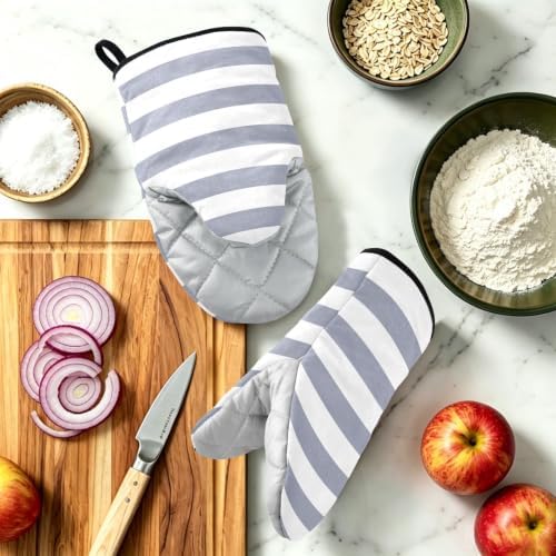 Gray Stripe Oven Mitts and Pot Holders Set 2 Pack