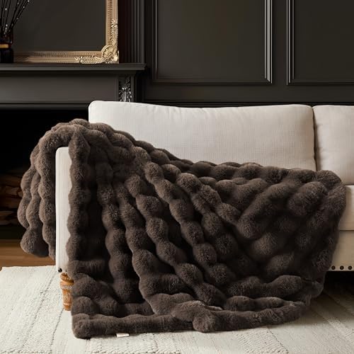 WDCOZY Luxury Bubble Throw Blanket, Brown Faux Rabbit Fur Mink Plush