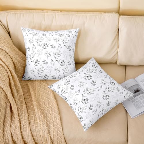 Erosebridal Vintage Printed Pillow Covers 22x22 Inch Set of 2 Bohemia