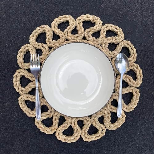 13.8" Set of 12 Round Seagrass Placemats by Laquedecraft
