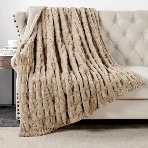 Home Soft Things Stretchy Solid Color Faux Fur Throw with Micromink