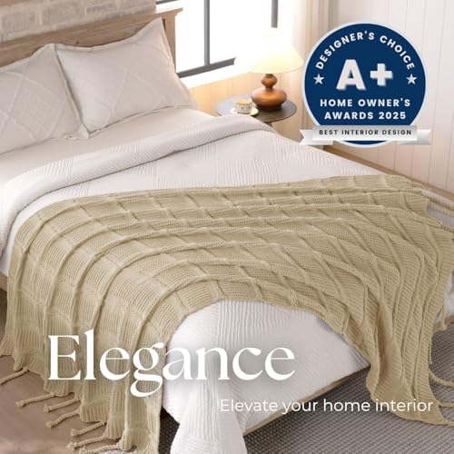 Boho Knitted Chenille Blanket with Tassels - Lightweight & Soft