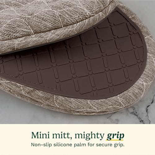 Cuisinart ShieldPro Mini Silicone Oven Mitts, 2-Pack 5.5"x8.5", 450F