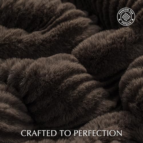 EVERGRACEHOME Faux Rabbit Fur Throw Blanket, 60''x80'', Dark Brown