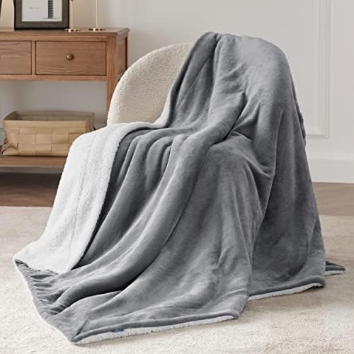 Bedsure GentleSoft Sherpa Fleece Twin Blanket for Couch, Non-Heated