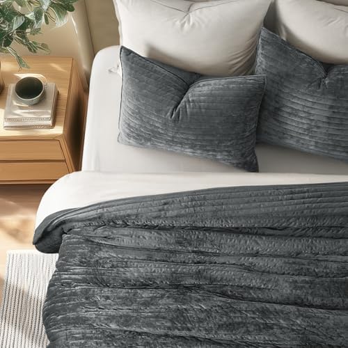 EverGrace Stripe Channel Luxury Velvet Quilt Set King Size, Charcoal