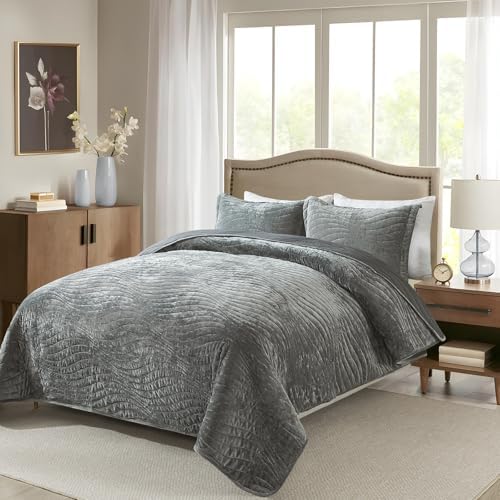 Travan Luxury Velvet Quilt Set King Size, Ultra Soft Velvet Bedding