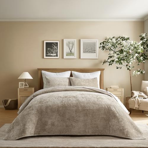 EverGrace Stripe Channel Luxury Velvet Quilt Set King Size, Beige