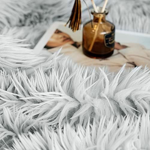 JONIYEAR Decorative 2.8" Long Hair Soft Fuzzy Faux Fur Throw Blanket