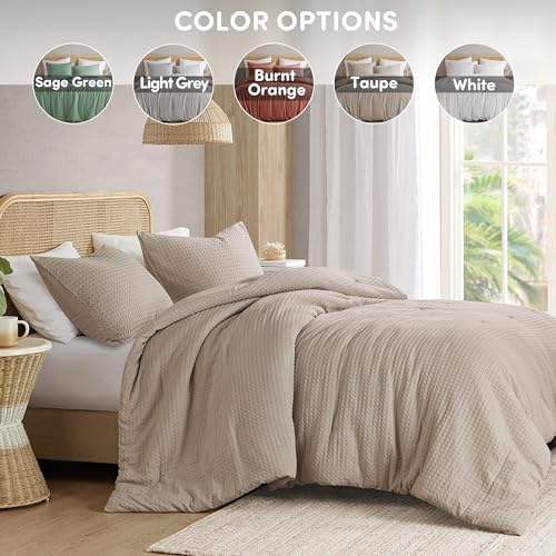 Comfort Spaces Mina Comforter Set, King/Cal King, 3 Piece, Neutral