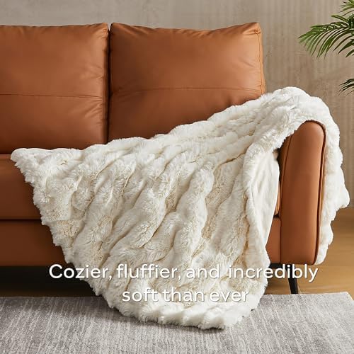 JELLYMONI Faux Fur Throw Blanket 108x90, 750 GSM Plush Couch Throw