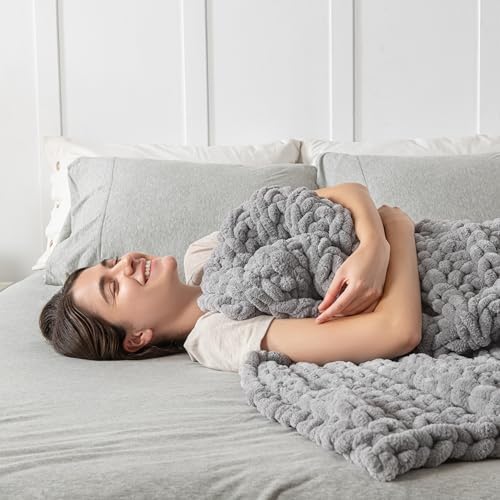 Maetoow Handmade 20 lb Soft Knitted Weighted Blanket, 60 x 80 in
