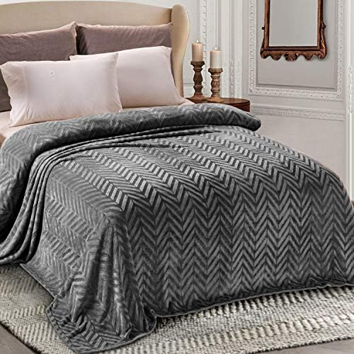 Whale Flotilla Flannel Fleece Fall Bed Blanket King Size, Dark Grey