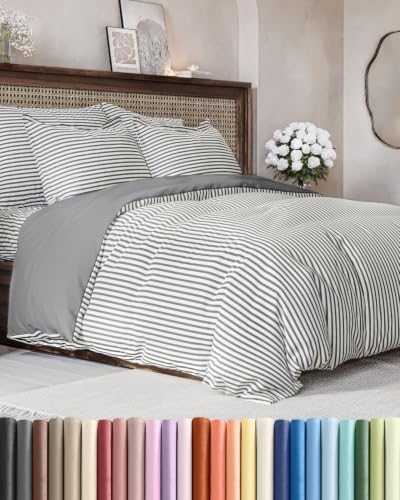 Duvet Cover Queen Size - 3 Piece with Zipper Closure - Grey Stripes