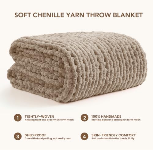 L'AGRATY Chunky Knit Throw Blanket for Couch, 50 x 70 Inches, Light