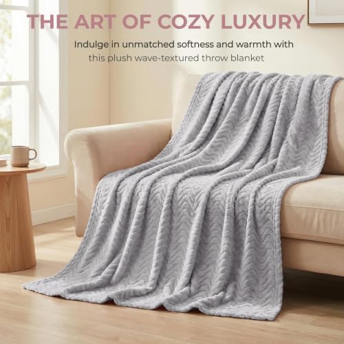 Exclusivo Mezcla Soft Fleece Blanket King Size for Bed, Sofa, Light