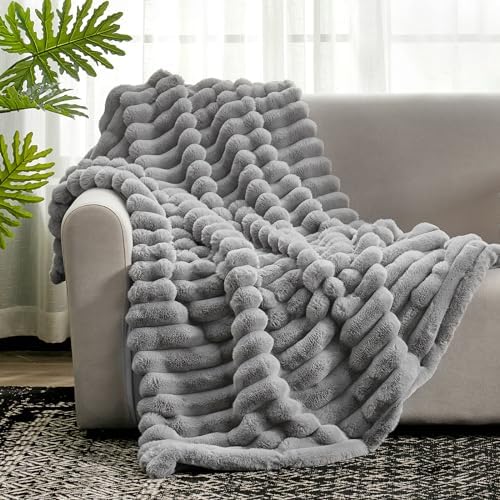 Cozy Bliss Faux Fur Throw Blanket for Couch, Cozy Warm Plush Striped