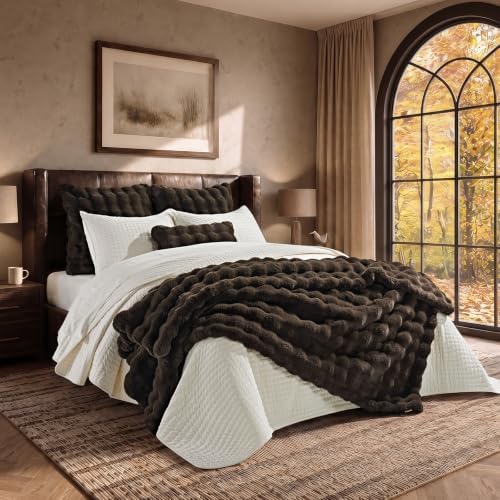 EverGrace Double-Sided Bubble Faux Fur Throw Blanket, 60"x80", Dark