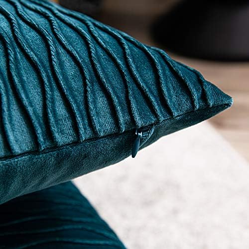 DEZENE 20x20 Teal Throw Pillow Cases: Pack of 2 Vertical Ripple