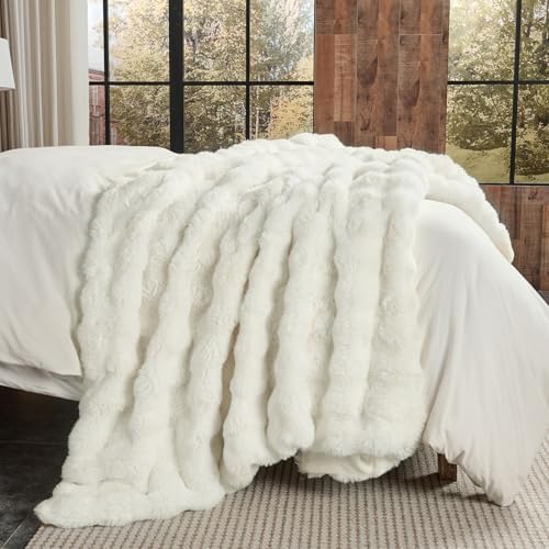Lotus Karen Faux Fur Blanket - Cream White Twin Size, Big Bubble