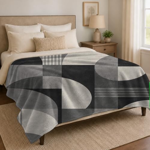 Grey Geometric Abstract Print Throw Blanket, Soft Lightweight Flannel