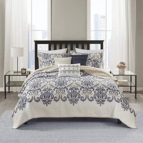 Madison Park Traditional Damask All-Season Navy/Tan King Quilt Set