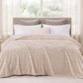 Exclusivo Mezcla 3D Fleece King Size Blanket for Bed, Camel
