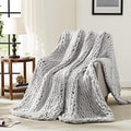 L'AGRATY Chunky Knit Throw Blanket for Couch, 50'' x 60'' Knit Throw