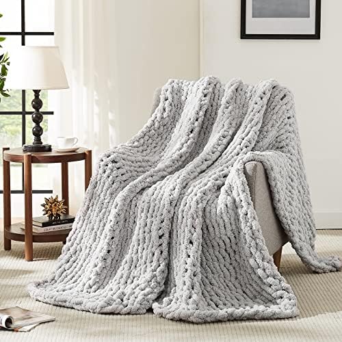 L'AGRATY Chunky Knit Throw Blanket for Couch, 50'' x 60'' Knit Throw