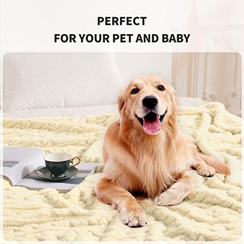 FY FIBER HOUSE Fleece Throw Blankets with 3D Pattern – Warm Super Soft