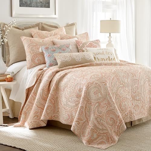 Levtex Home - Spruce Coral Quilt Set - Full/Queen Quilt (88x92in.) +