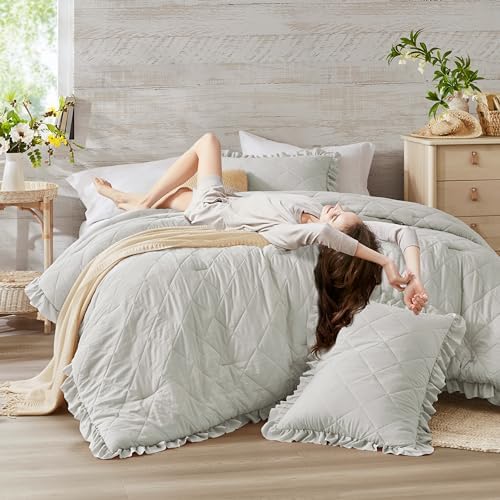 Degrees of Comfort Ruffle Edge Comforter Set - Full/Queen Gray