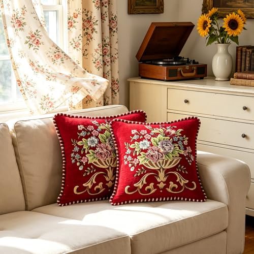 Set of 2 Red Christmas Vintage Embroidered Throw Pillows Covers