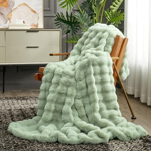 Cozy Bliss Faux Fur Throw Blanket for Couch, Fuzzy Soft Plush Thick