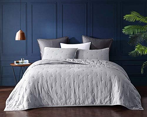 BOURINA Embroidery Quilt Set Grey Oversized King 3-Piece Soft Bedding