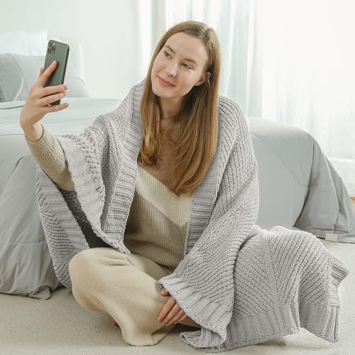 Amélie Home Chenille Knit Throw Blanket for Couch, Light Gray, 50"x60"