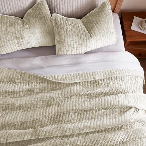 LEAONME Velvet Quilt King Size 98''x106'', Lightweight Beige Velvet